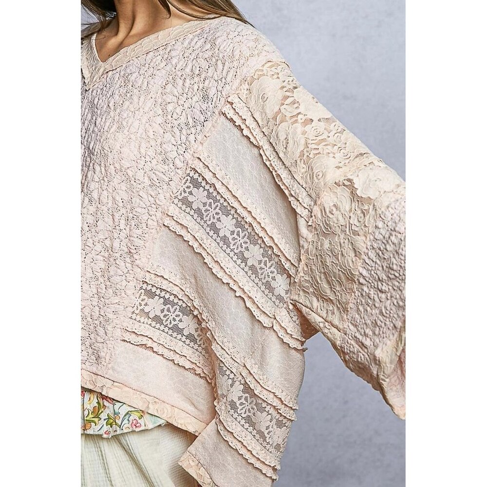 POL Romantic Lightweight V-Neck Airy Lace Top S-L - Picture 3 of 4